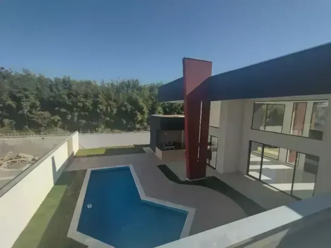 Térrea para venda possui 538 metros quadrados com 4 quartos Urbanova São José dos Campos