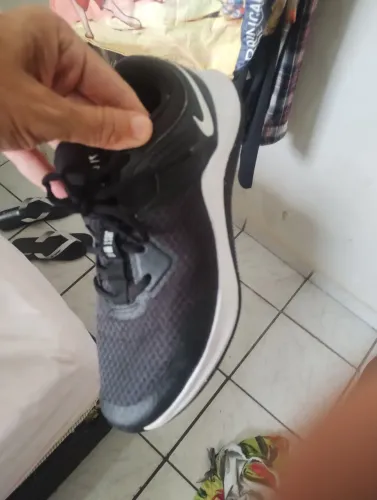 Tenys Nike novo