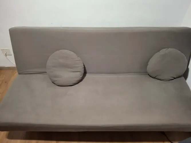 Sofá cama de dois lugares