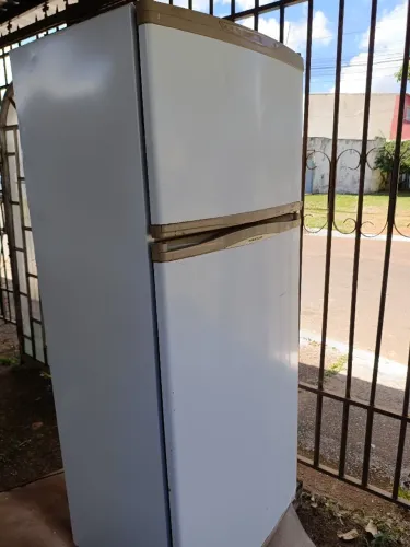 Vendo Geladeira Duplex