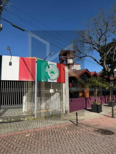 Salão Comercial para Locação em Arujá, Vila Pedroso, 2 banheiros