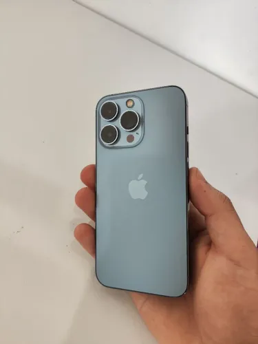 iPhone 13 pro Azul Sierra 