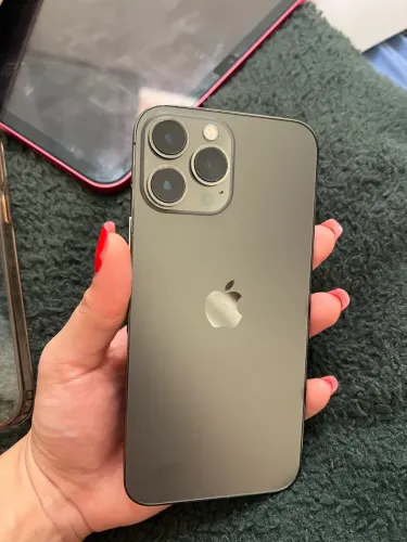 iPhone 13 promax