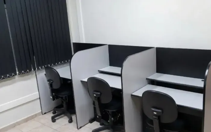 Mesa de Escritório Ergonômica