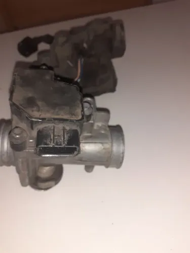 Corpo da injeção  tbi xre ou CB 300