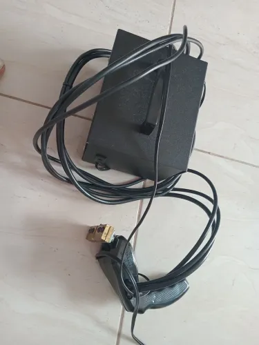 Vendo frizador de chinelo bivolt.