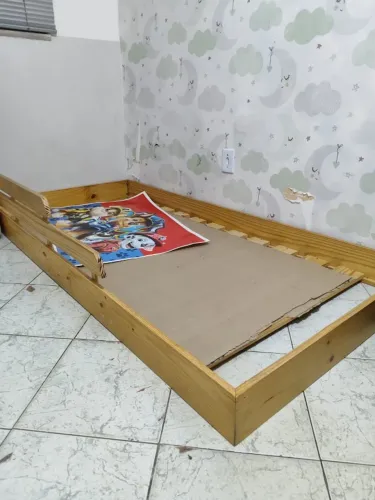 Cama Montessoriana - Madeira maciça