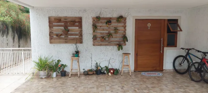 Vendo Casa em Condomínio 