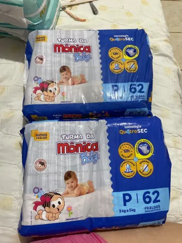 Fraldas turma da Mônica, P (3kg a 5kg) R$:40 CADA PACOTE