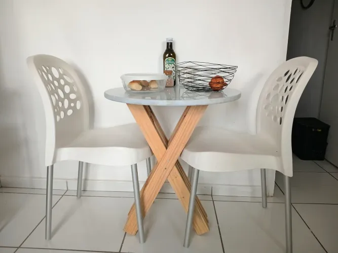 Mesa Com Cadeiras