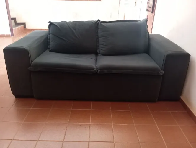 SOFÁ-CAMA 2 LUGARES AZUL - MODERNO, CONFORTÁVEL E PRONTO PARA SUA CASA!