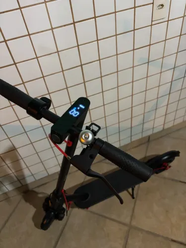 Patinete Elétrico Beep 25km/h Autonomia 35km Dobrável