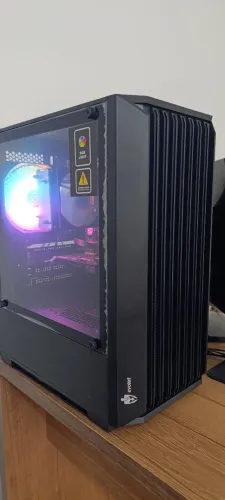 CPU i7, 8 Gigas Memória, SSD 120, HD 1 Tera, GT 730 2 Gigas