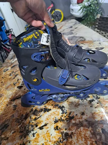 ? PATINS INFANTIL BATMAN AJUSTÁVEL 189,00