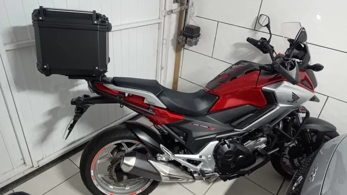 Honda NC 750x 2018 com apenas 40.000 km