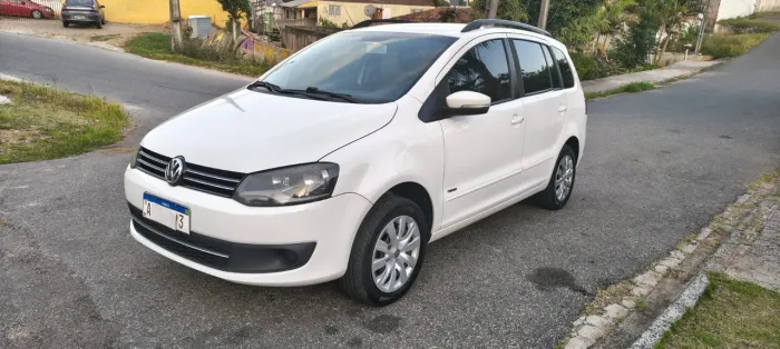 Volkswagen Spacefox 1.6/ 1.6 Trend Total Flex 8V 5P 2013