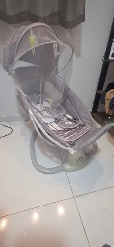 Cadeira de Balanço para beber eletrônico