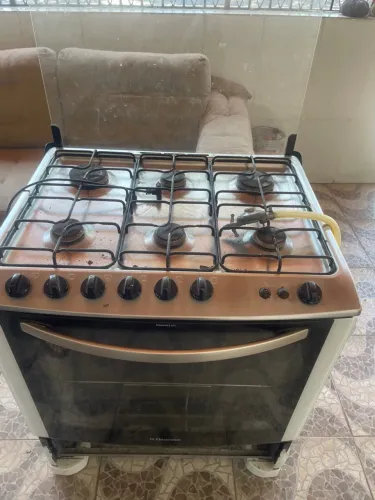 Fogão 6 bocas Electrolux