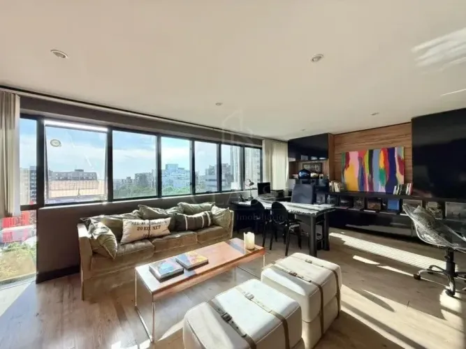 CLASS ALUGA Sala Duplex Mobiliada com Terraço e 1 Vaga em excelente localização