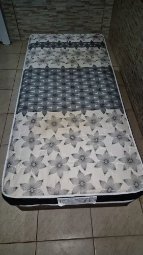 Cama Box de Solteiro com Colchão 