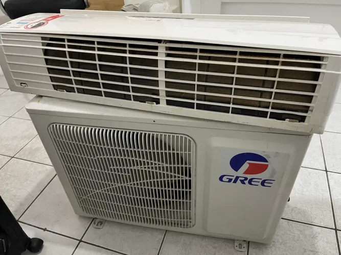 Ar condicionado 