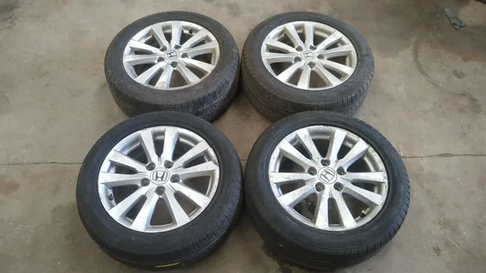 Jogo de roda Honda Civic 2012-2016