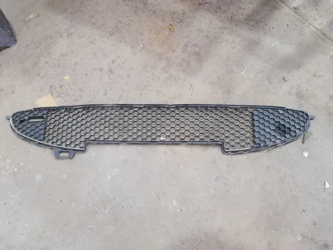 Grade parachoque dianteiro peugeot 206 2004 a 2018
