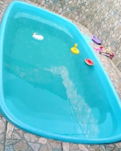 Piscina.