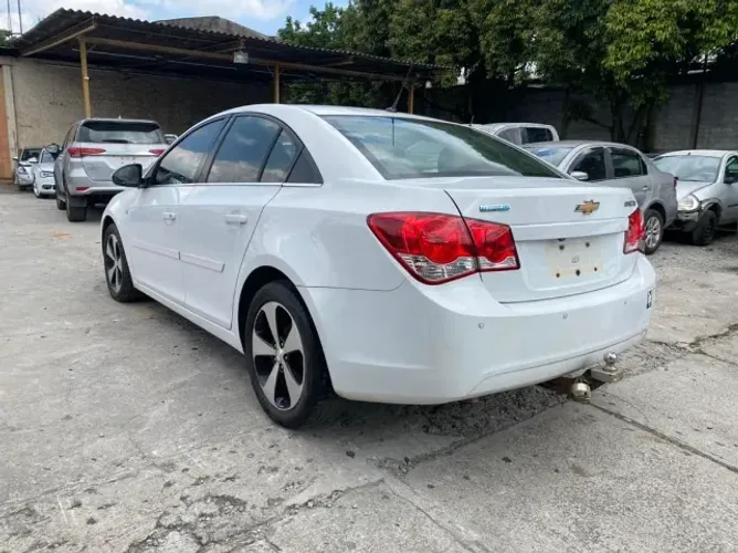 Cruze 1.8 ltz 2012 Radiador Airbag Farol Motor Lanterna Retrovisor Porta Capo Sucata