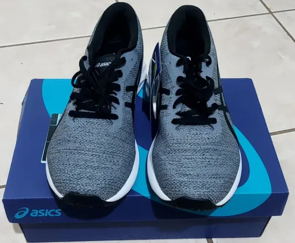 Tênis Asics Roadblast n.39