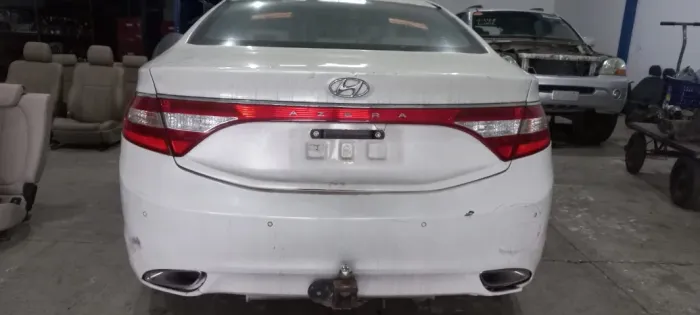 Sucata azera 3.0 v6 2012 - retirada de peças
