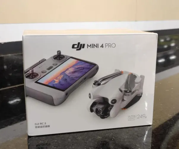 Drone Dji Mini 4 Pro Controle com tela - Lacrado
