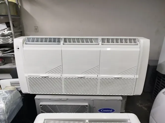 Modernitá 36.000 BTUs 220v monofásico 