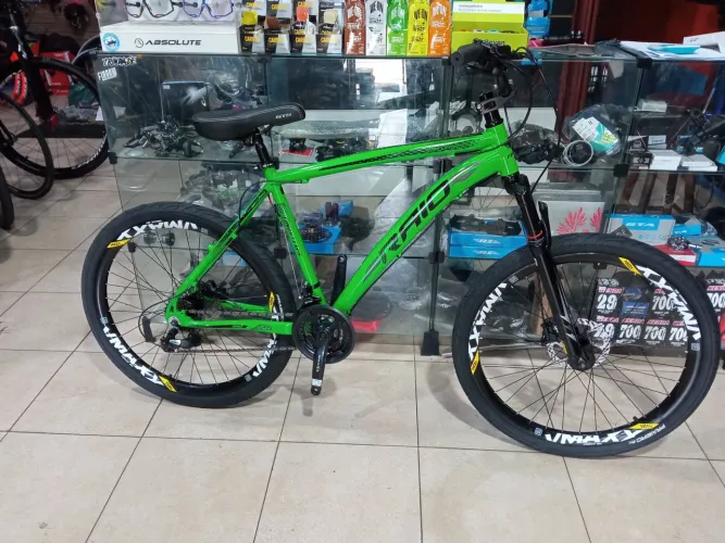 Bicicleta 26 Raio Nova alumínio freio a óleo  aros Vmax 21v