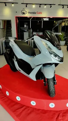 PCX 160 CBS BRANCA
