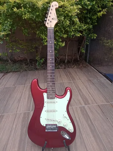 Guitarra Stratocaster SX