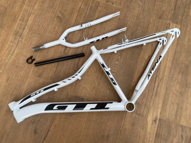 Quadro de Bicicleta GT aro 26