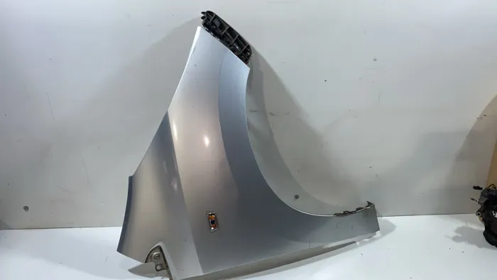 Paralama direito Chevrolet spin 2014 2015 