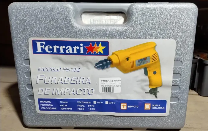 2 Furadeiras de Impacto Ferrari 3/8 -110V