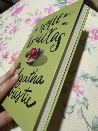 noite das bruxas - Ágatha christie