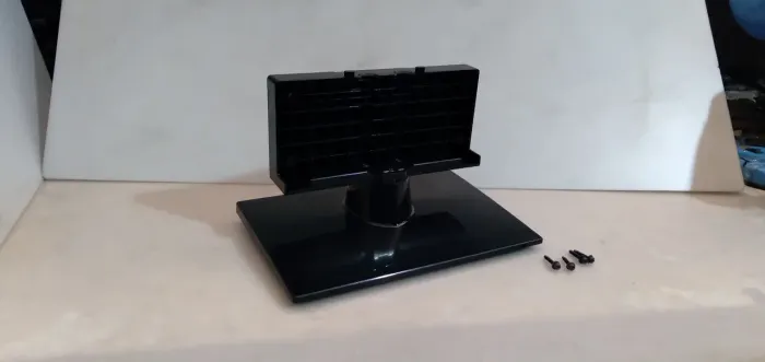 Pedestal Tv PANASONIC TC L32B6B