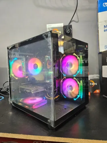 PC GAMER i7 COM 16GB DE RAM RTX 3050 COM FÃ RGB GABINETE AQUÁRIO