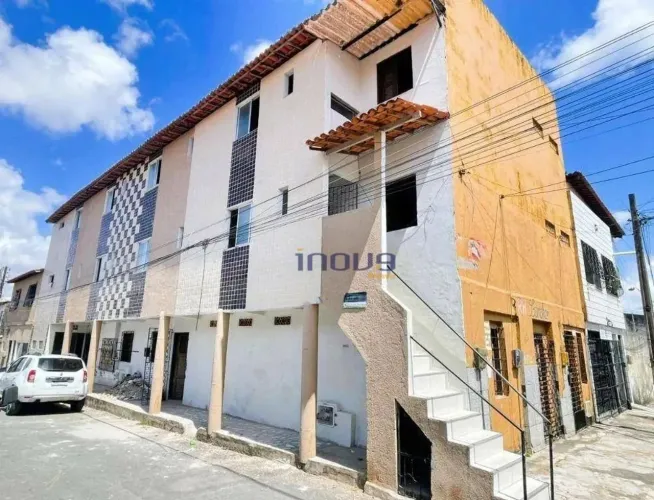 Kitnet com 2 dormitórios para alugar, 40 m² por R$ 650,00/mês - Manuel Sátiro - Fortaleza/