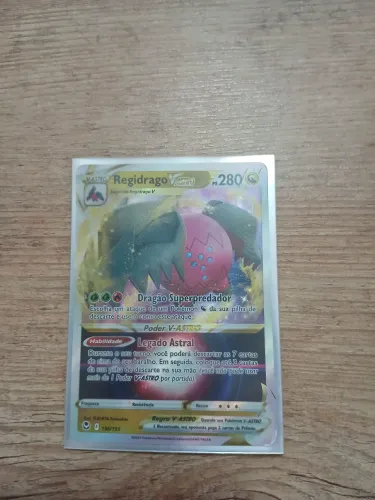 Carta Pokemon Regidrago V-Astro ( 136/195 ) 2022 ( PREÇO MENOR QUE NA LIGA POKÉMON)