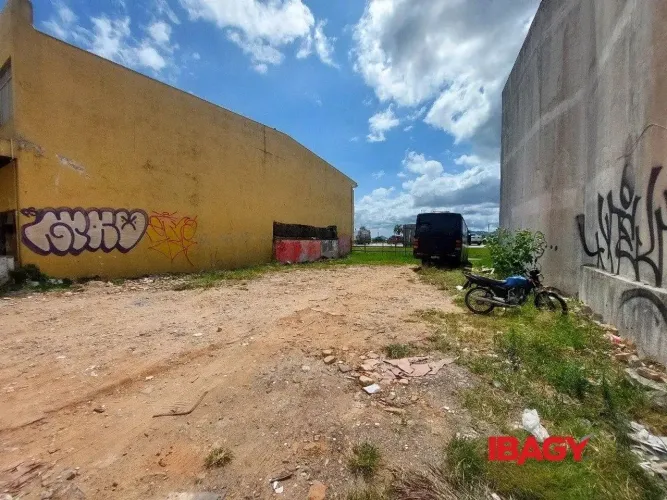 Oportunidade! Terreno em Estreito - Florianópolis