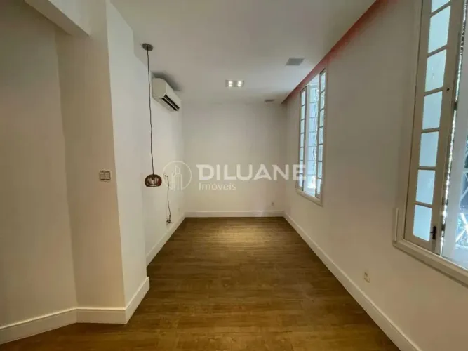 Apartamento : / Residencial / Copacabana