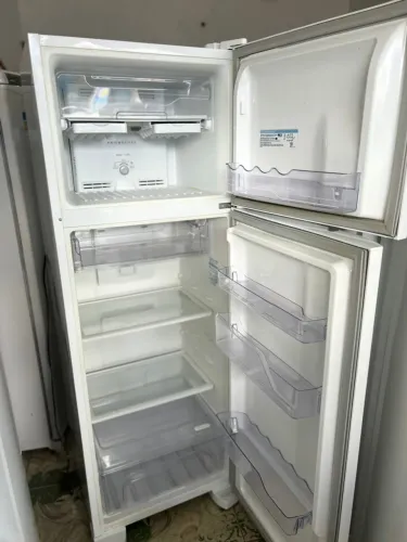 Geladeira funcionando normalmente 