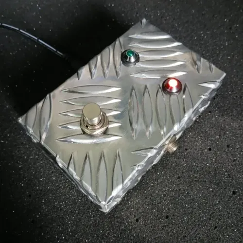 Pedal A/B Box Handmade (artesanal) Alumínio Mod #007.