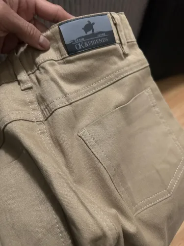 Calça ok friends  TAM 10 