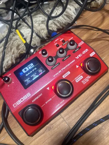 PEDAL DE VOZ BOSS VE22